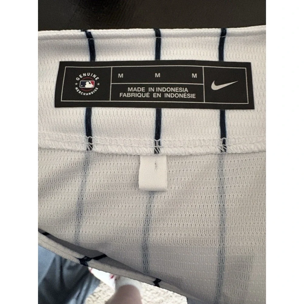 Nike medium official